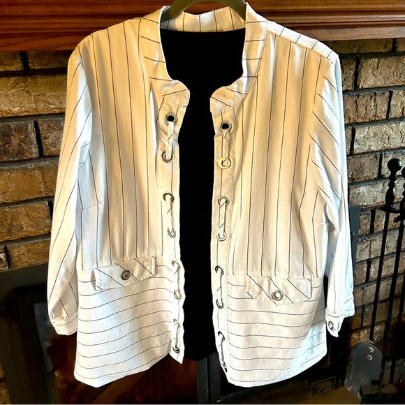 Multiples Jacket - Size Large - Picture 5 of 14